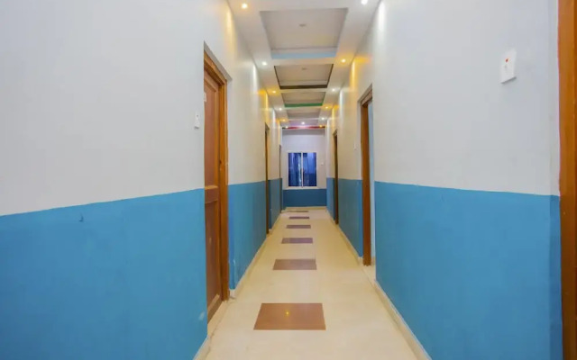 OYO 308 Hotel Shubham