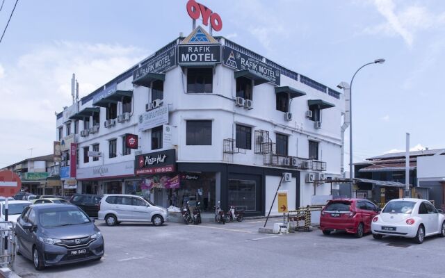 Rafik Ali Motel by OYO Rooms