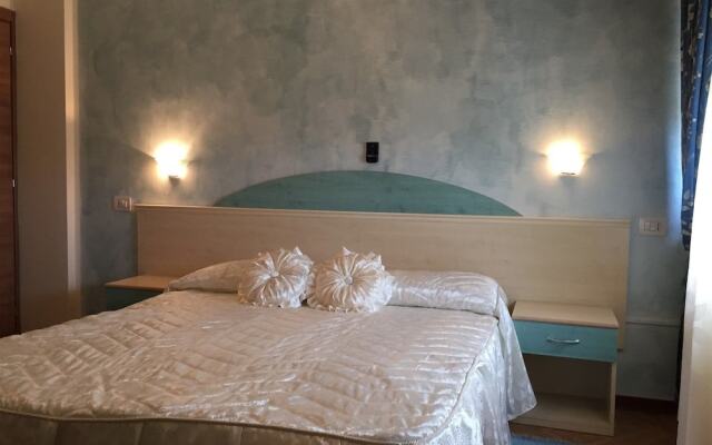 Ausonia Hotel Ristorante