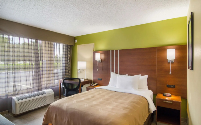 Stayable Jacksonville West