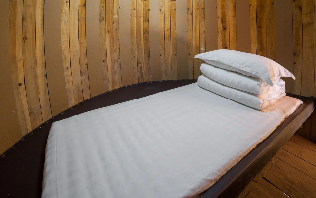 Village Utopia Backpackers Hostel