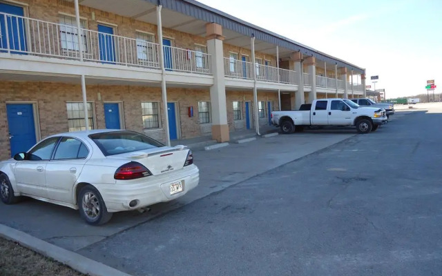 Americas Best Value Inn - Checotah