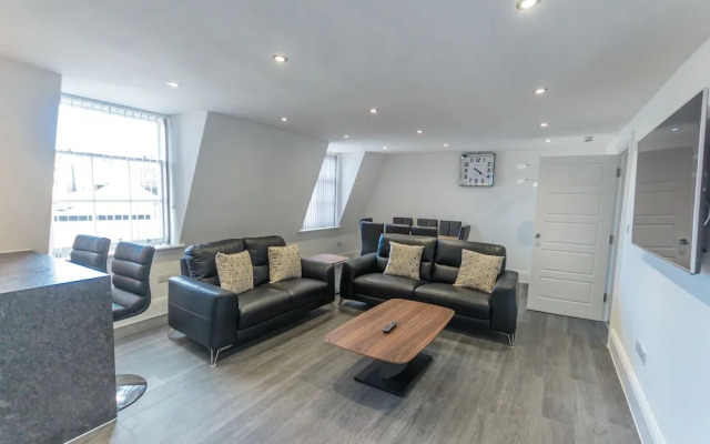 3 Bed- The Regency Suite