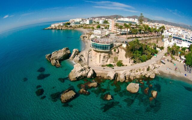 Estudio San Pablo Centro Nerja Canovas