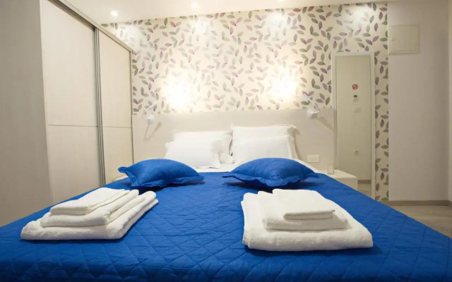 BVB Rooms Split