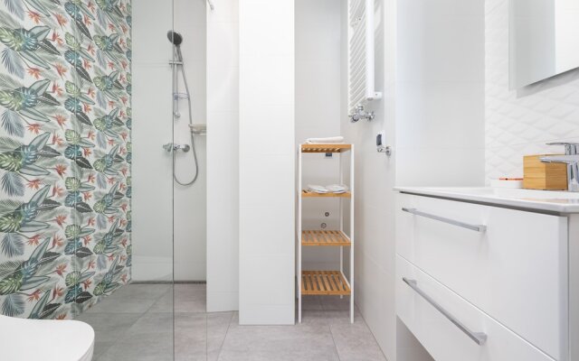 Klifowa Apartments by Renters