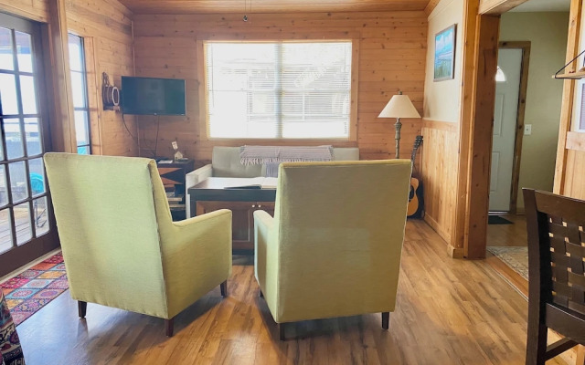 The Lodge at Runaway Bay