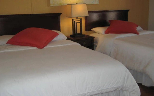 Travelodge by Wyndham Miami Biscayne Bay