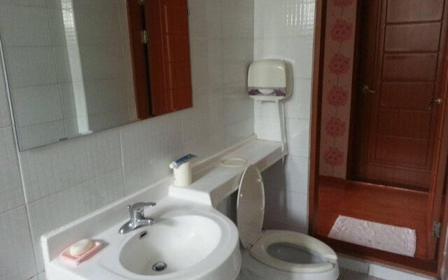 Nampo Won Motel