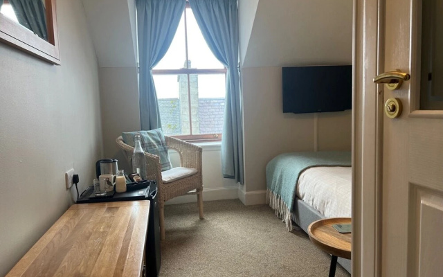 Fort Charlotte Guesthouse