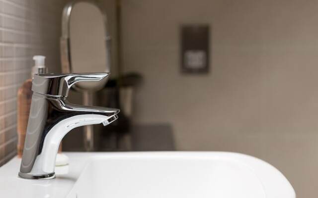 JOIVY Trendy 1-bedroom Main Door House in New Town