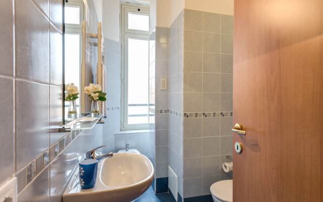 Bon Ton Design Rooms by DOT Suites