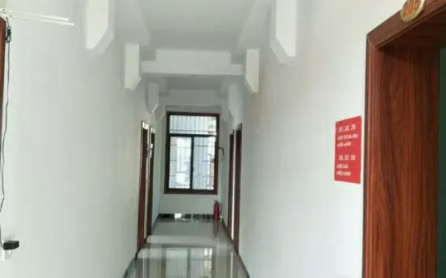 Shaoshan Maoxin Restaurant (Former Residence Scenic Area Branch)