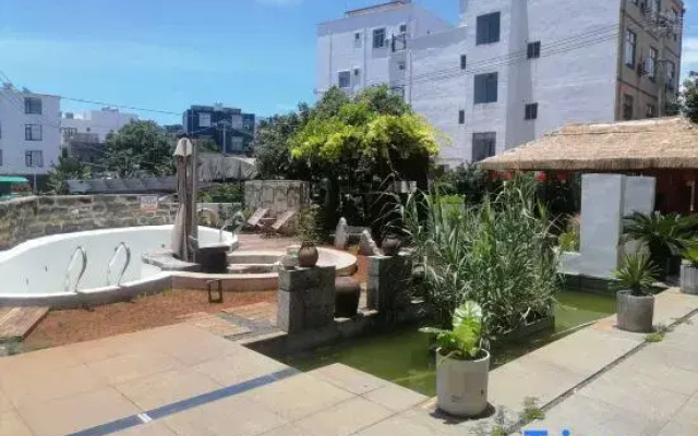 Yike Wenshe Homestay (Weizhou Island Rainbow Cliff)