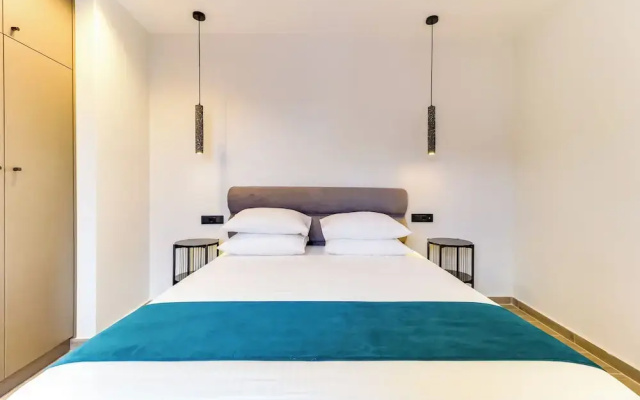ABOV Acropolis