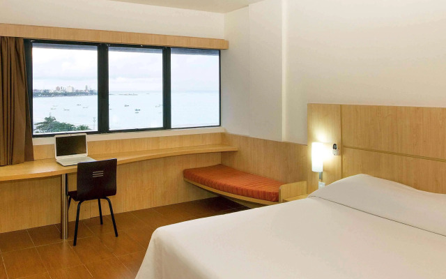 Ibis Maceio Pajucara