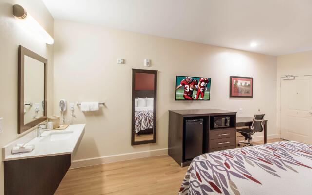 Red Roof Inn Houston - Willowbrook