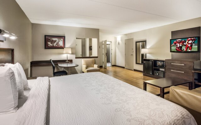 Red Roof Inn PLUS+ Boston - Woburn/ Burlington