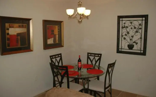 Luxury Foothills Condo Tucson