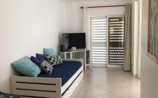Vila Praia 7 - Beach & Pool apartment