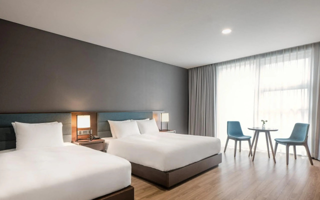 Hotel Tops 10