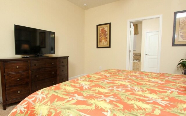 1405 Thunderbird Road