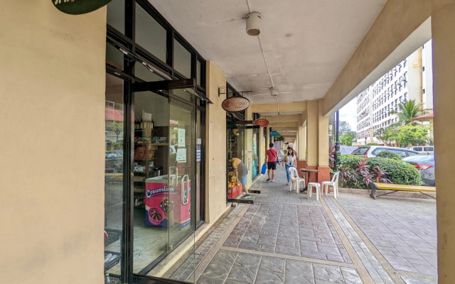 1BR Artist Loft Cambridge Cainta Pasig Fast Wifi