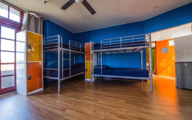 Mad Monkey Backpackers Bayswater