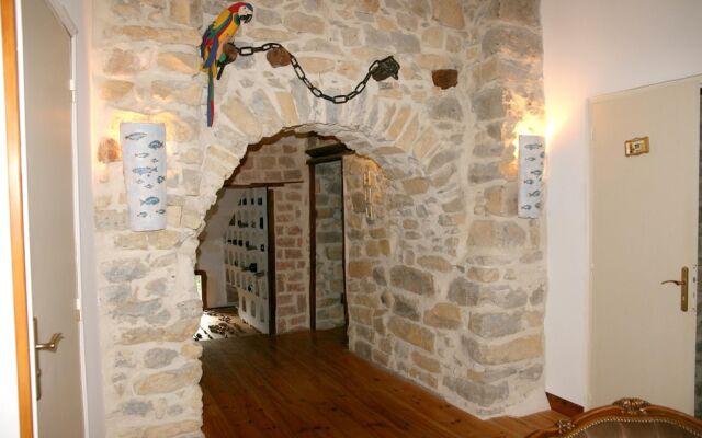 Apartment With 3 Bedrooms in Grospierres, With Wonderful Mountain View