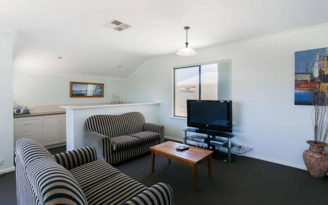 Seahaven Villas by Rockingham Apartments