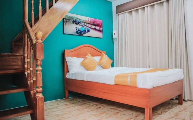Villa Excellance Beach & Wavepool Resort