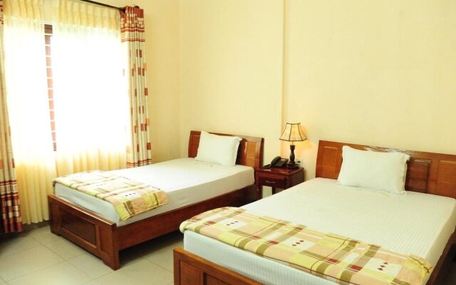 Hong Thang Hotel
