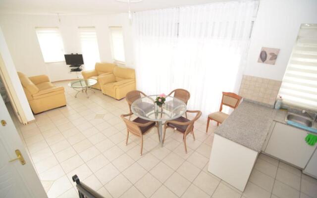 Bella Villa 6