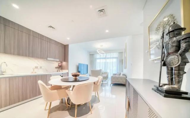 Ultimate One Bedroom with Private Beach Access