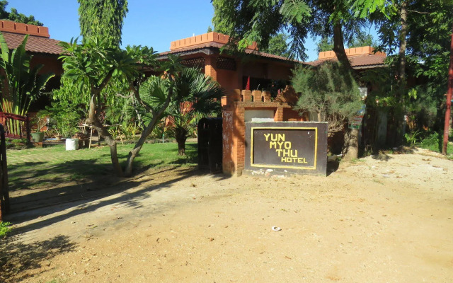 Yun Myo Thu Hotel