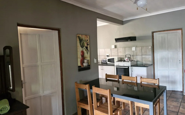 Ibis Place Guest House
