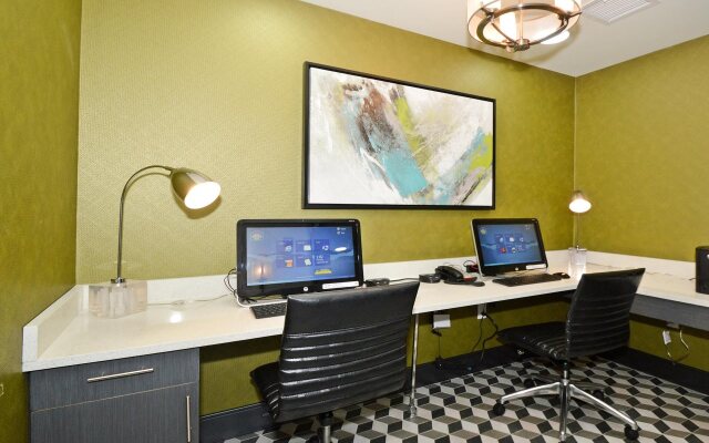 LaGuardia Airport Hotel Queens