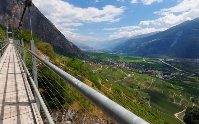 Spacious Apartment in Saint Niklaus near Mattertal Ski Area