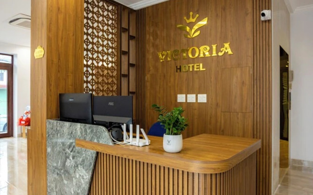 Victoria Hotel MC - by BAY LUXURY