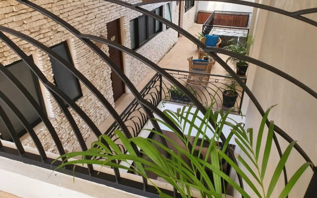 Casa Luz Downtown Apartments