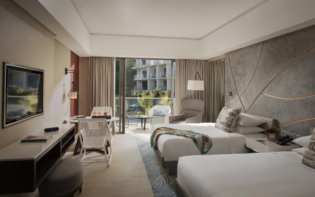 The Lind Boracay