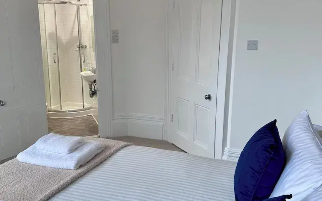 2 Bed - The Poop Deck by Smart Welcomes