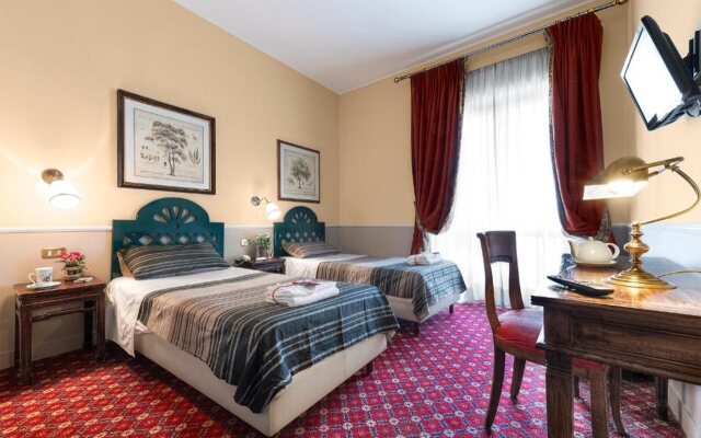 Grand Hotel Colony