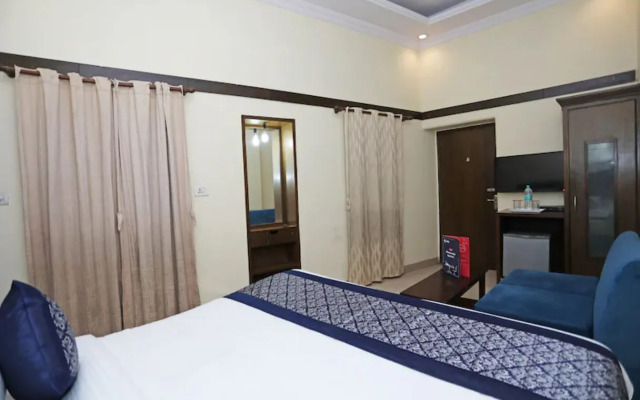 Vivek Hotel