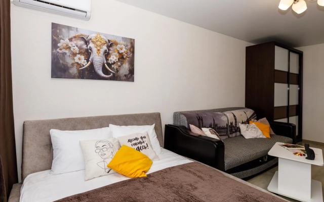 Апартаменты на улице Краснодонская 10/21 этаж