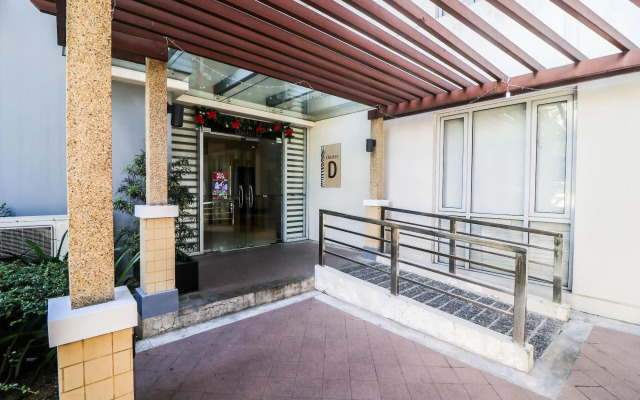 PRS at One Palm Tree Villa near Airport