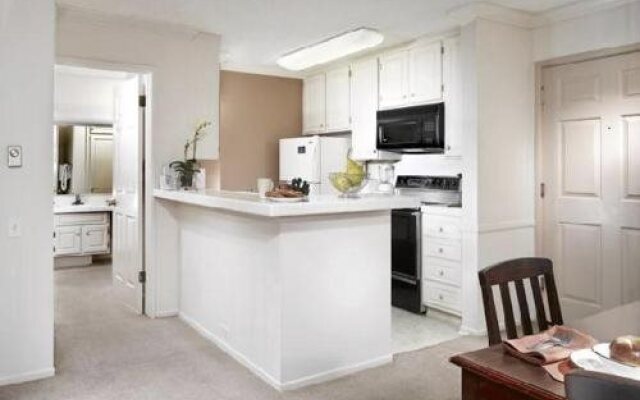 Oakwood at Eaves Seal Beach