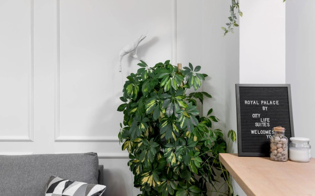 Royal Palace by CityLife Suites