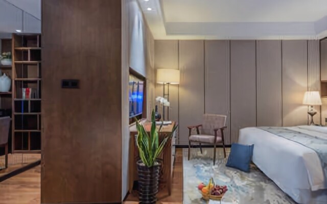 Yannian Plaza Hotel