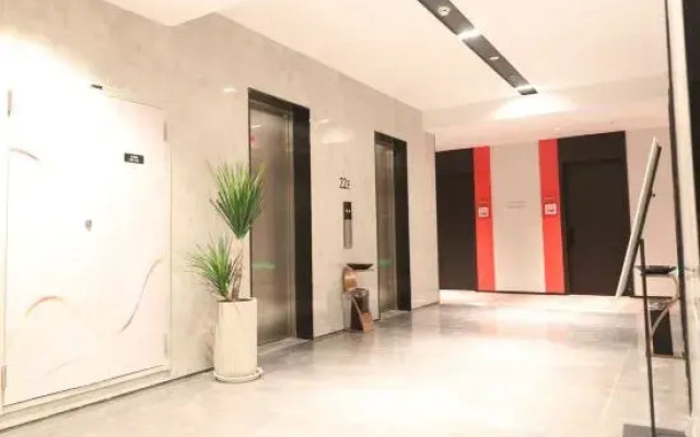 Wassim Hotel (Jinan CBD MixC Store)